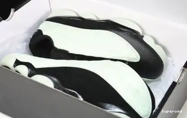 Hyperoad LOW SINGLE'S AIR JORDAN (2021) RETRO 13 DAY 0611
